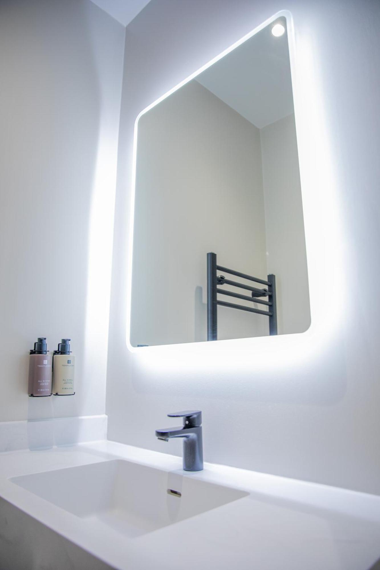 School Lane Hotel In Liverpool One Екстер'єр фото